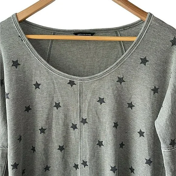 Lucky Brand Women's Size L + M Green Star Print Thermal Knit long Sleeve Top - Picture 2 of 6